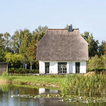 Luxus Reetdachhaus In Mit Sauna, Cleaning Included * Fuhlendorf (Mecklenburg-Vorpommern)